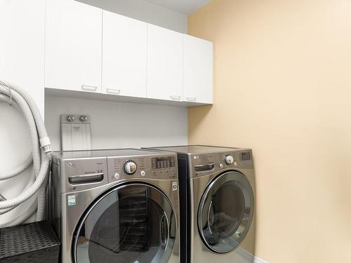 Salle de lavage - 4860 Rue Lavallée, Trois-Rivières, QC - Indoor Photo Showing Laundry Room