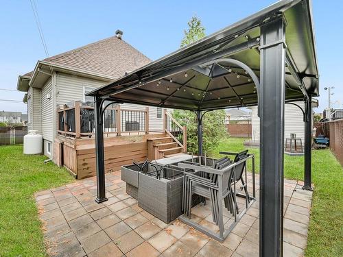 Cour - 16 Rue Laval, Saint-Jean-Sur-Richelieu, QC - Outdoor With Exterior