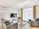 Salon - 16 Rue Laval, Saint-Jean-Sur-Richelieu, QC  - Indoor Photo Showing Living Room 