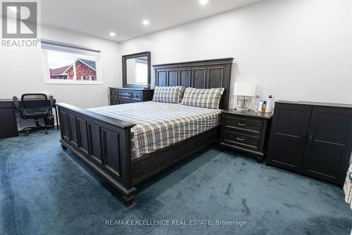 2761 Huntingdon Trail, Oakville, ON - Indoor Photo Showing Bedroom