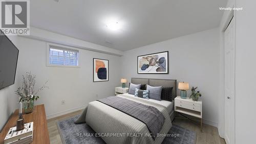 Lower - 2113 Country Club Drive, Burlington, ON - Indoor Photo Showing Bedroom