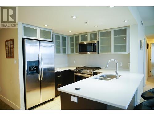 28Xx 1205 W Hastings Street, Vancouver, BC - Indoor Photo Showing Kitchen With Double Sink