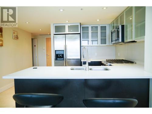 28Xx 1205 W Hastings Street, Vancouver, BC - Indoor Photo Showing Kitchen With Double Sink With Upgraded Kitchen