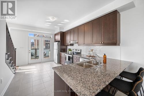 91 Melmar Street, Brampton, ON - Indoor Photo Showing Kitchen With Double Sink With Upgraded Kitchen