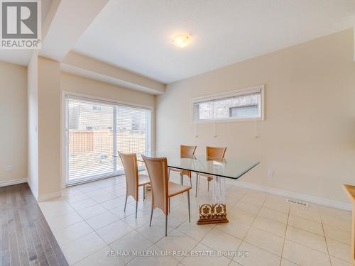 #2 - 11 Burcombe Cross Upper, Guelph, ON - Indoor Photo Showing Dining Room