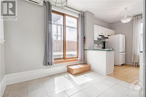 706 Albert Street, Ottawa, ON - Indoor Photo Showing Kitchen