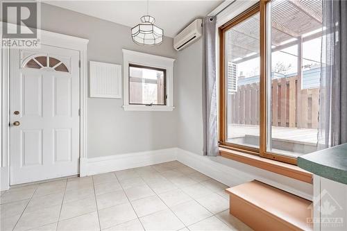 706 Albert Street, Ottawa, ON - Indoor Photo Showing Other Room