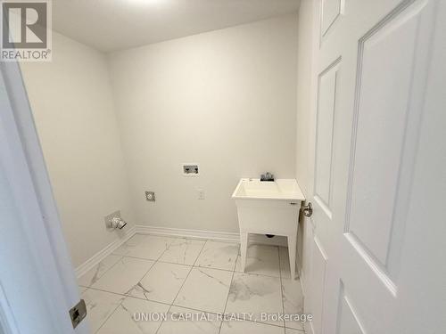 22 Robert Eaton Avenue, Markham, ON - Indoor Photo Showing Other Room