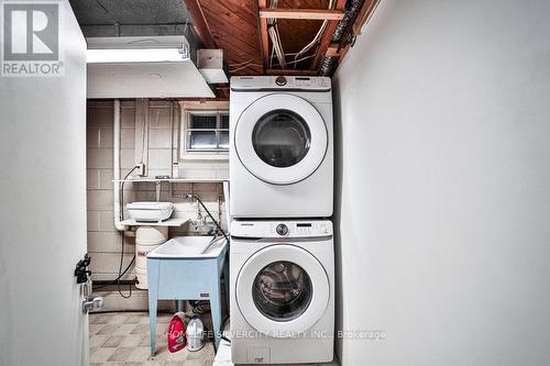 79 Weir Crescent, Toronto, ON - Indoor Photo Showing Laundry Room