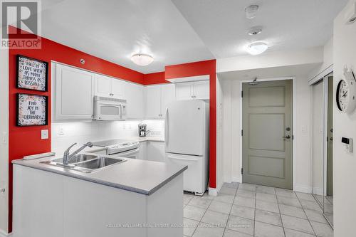 804 - 3 Marine Parade Drive, Toronto, ON - Indoor Photo Showing Kitchen With Double Sink