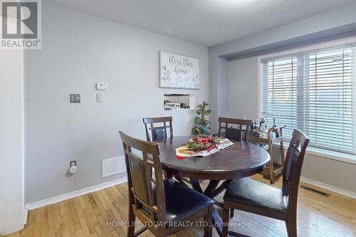 4 Kalmar Crescent, Richmond Hill, ON - Indoor Photo Showing Dining Room