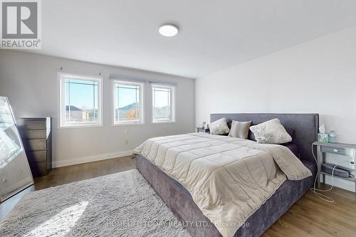 4 Kalmar Crescent, Richmond Hill, ON - Indoor Photo Showing Bedroom