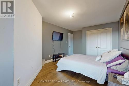 4 Kalmar Crescent, Richmond Hill, ON - Indoor Photo Showing Bedroom