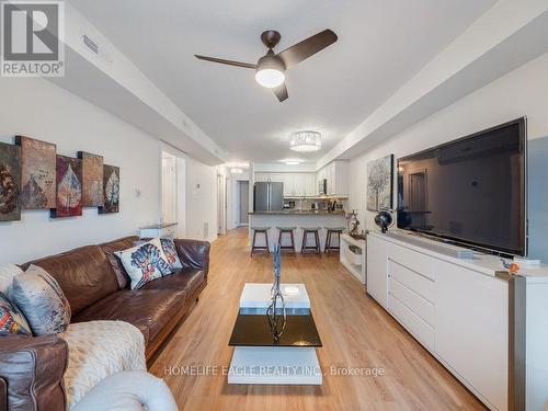 9 - 53 Ferndale Drive S, Barrie, ON - Indoor Photo Showing Living Room