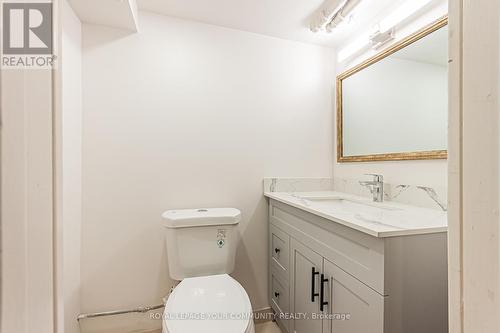 5 Crestview Road, Toronto, ON - Indoor Photo Showing Bathroom