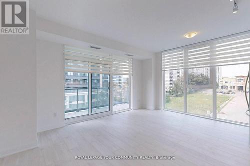 402 - 20 Gatineau Drive, Vaughan, ON - Indoor Photo Showing Other Room