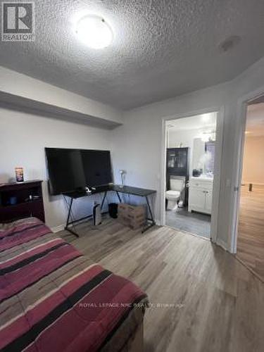 933 - 60 Heintzman Street, Toronto (Junction Area), ON - Indoor Photo Showing Bedroom