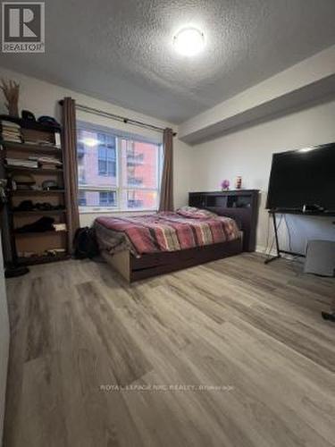 933 - 60 Heintzman Street, Toronto (Junction Area), ON - Indoor Photo Showing Bedroom