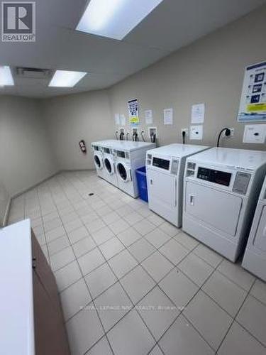 933 - 60 Heintzman Street, Toronto (Junction Area), ON - Indoor Photo Showing Laundry Room