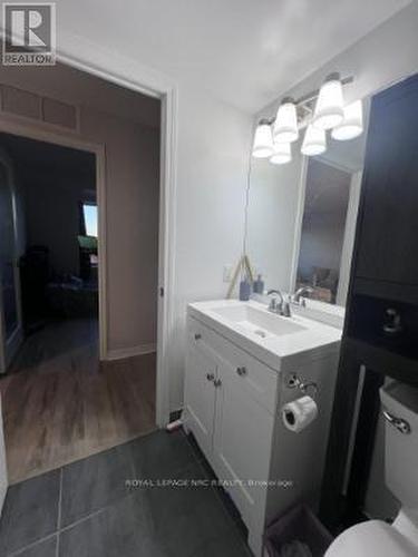 933 - 60 Heintzman Street, Toronto (Junction Area), ON - Indoor Photo Showing Bathroom