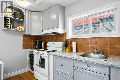 396 Division Street, Kingston (East Of Sir John A. Blvd), ON - Indoor Photo Showing Kitchen