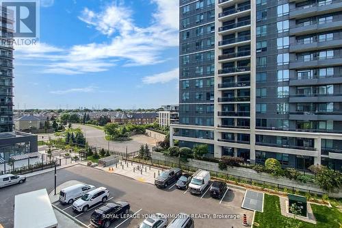 402 - 20 Gatineau Drive, Vaughan, ON - Outdoor With Facade