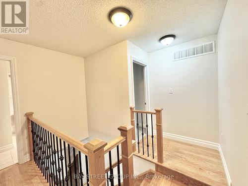 28 Shalom Way, Barrie, ON - Indoor Photo Showing Other Room