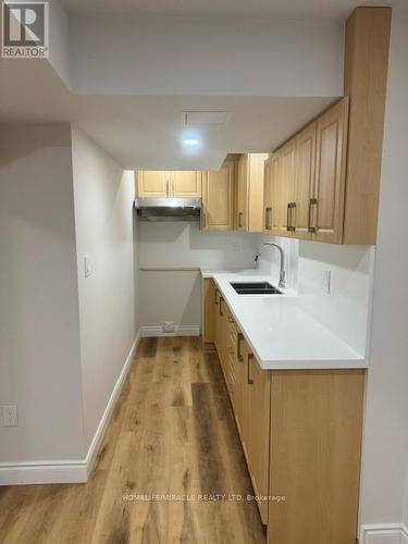 20 Bushmill Circle, Brampton, ON - Indoor Photo Showing Kitchen With Double Sink