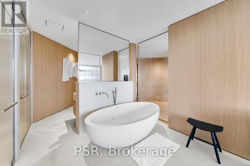 2402 - 10 Bellair Street, Toronto, ON - Indoor Photo Showing Bathroom