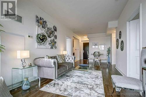 3703 - 60 Absolute Avenue, Mississauga, ON - Indoor Photo Showing Living Room