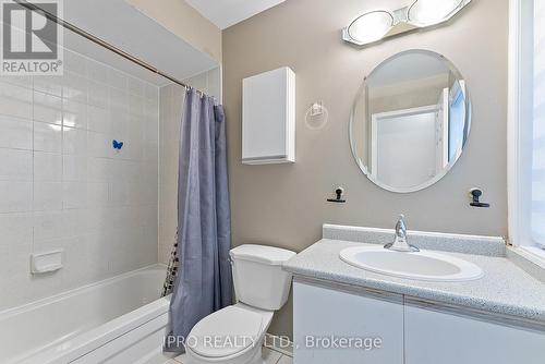 44 Bighorn Crescent, Brampton, ON - Indoor Photo Showing Bathroom