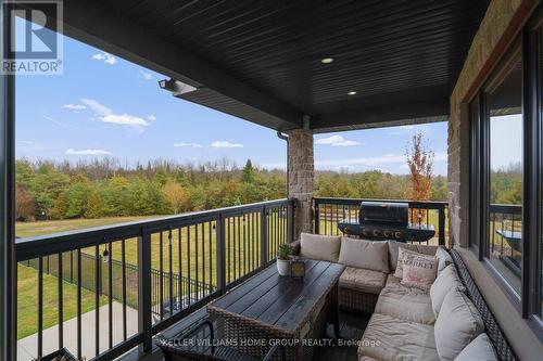 125 Crewson Court, Erin, ON - Outdoor With Deck Patio Veranda With Exterior