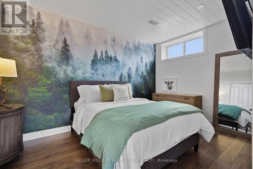 125 Crewson Court, Erin, ON - Indoor Photo Showing Bedroom