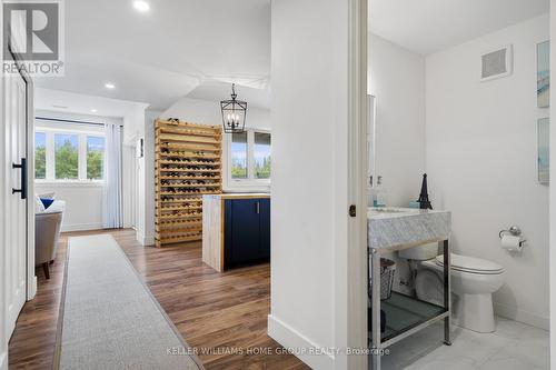 125 Crewson Court, Erin, ON - Indoor Photo Showing Bathroom