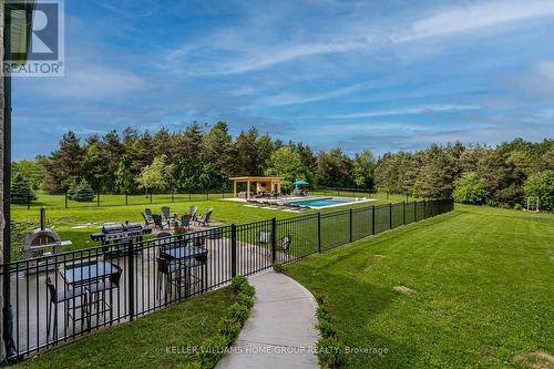 125 Crewson Court, Erin, ON - Outdoor