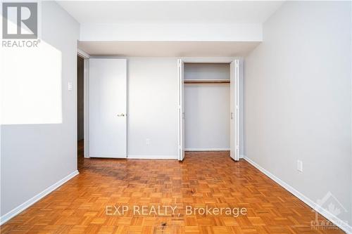 8 - 1821 Walkley Road, Ottawa, ON - Indoor Photo Showing Other Room