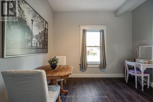 94 Pleasant Avenue, St. Catharines, ON - Indoor