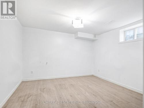 32 Donker Drive, St. Thomas, ON - Indoor Photo Showing Other Room