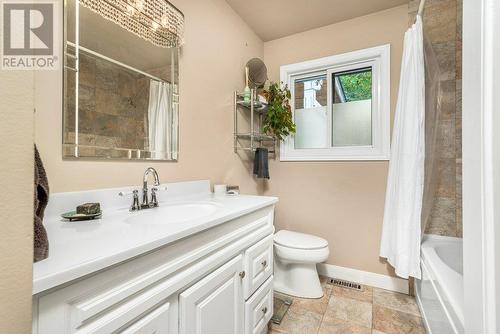 3803 35A Street, Vernon, BC - Indoor Photo Showing Bathroom