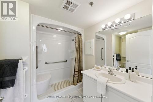 708 - 4640 Kimbermount Avenue, Mississauga, ON - Indoor Photo Showing Bathroom