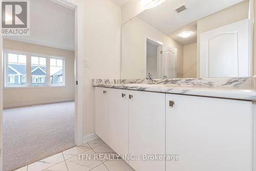 93 Lilac Circle, Haldimand, ON - Indoor Photo Showing Bathroom