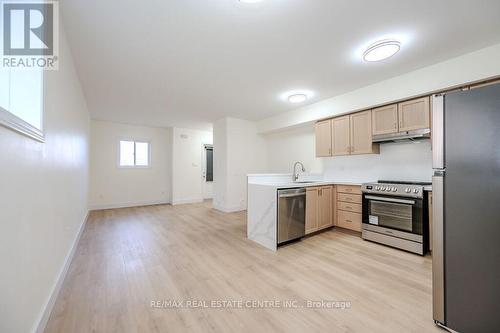 3D - 50 Howe Drive, Waterloo, ON - Indoor Photo Showing Kitchen With Stainless Steel Kitchen