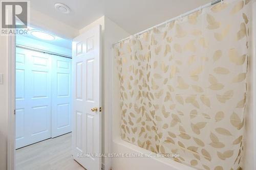 3D - 50 Howe Drive, Waterloo, ON - Indoor Photo Showing Bathroom