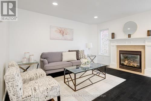 5 Havenwood Lane, Middlesex Centre, ON - Indoor Photo Showing Living Room With Fireplace