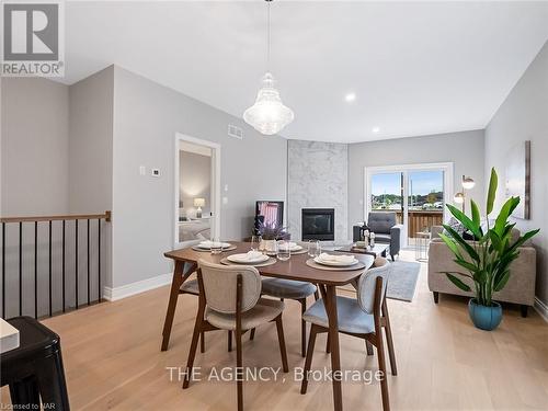 27 Austin Drive, Welland, ON - Indoor Photo Showing Dining Room