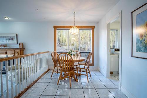 363 Northwind Drive, Vernon, BC - Indoor Photo Showing Dining Room