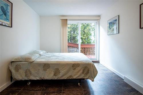 363 Northwind Drive, Vernon, BC - Indoor Photo Showing Bedroom