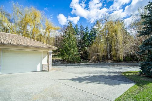 363 Northwind Drive, Vernon, BC - Outdoor