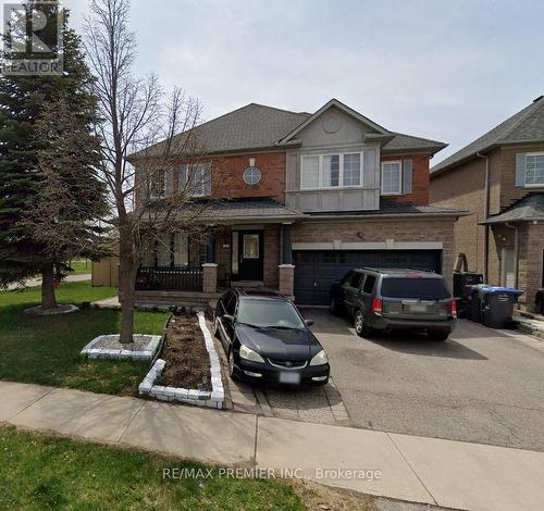 2 Bunchgrass Place, Brampton, ON - Outdoor With Facade