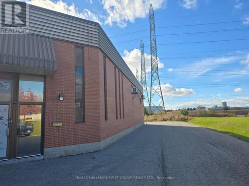 6 - 926 Dillingham Road, Pickering, ON 